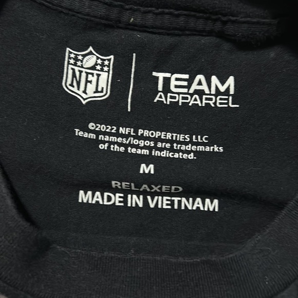 Las Vegas Raiders Graphic Tee - Picture 2 of 3